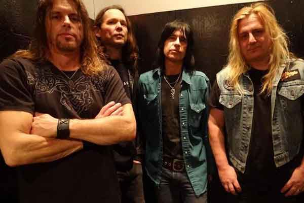 RHINO BUCKET (USA), Black Bull